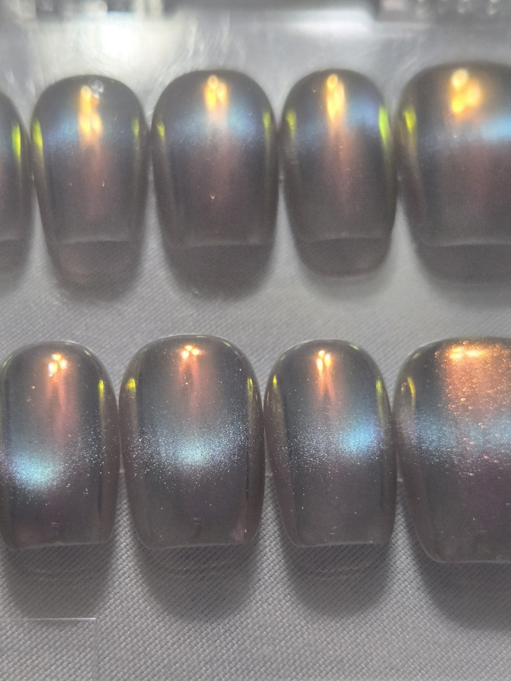 Chameleon Iridescent Press-On Nails Cateye Design Square Style Short Length